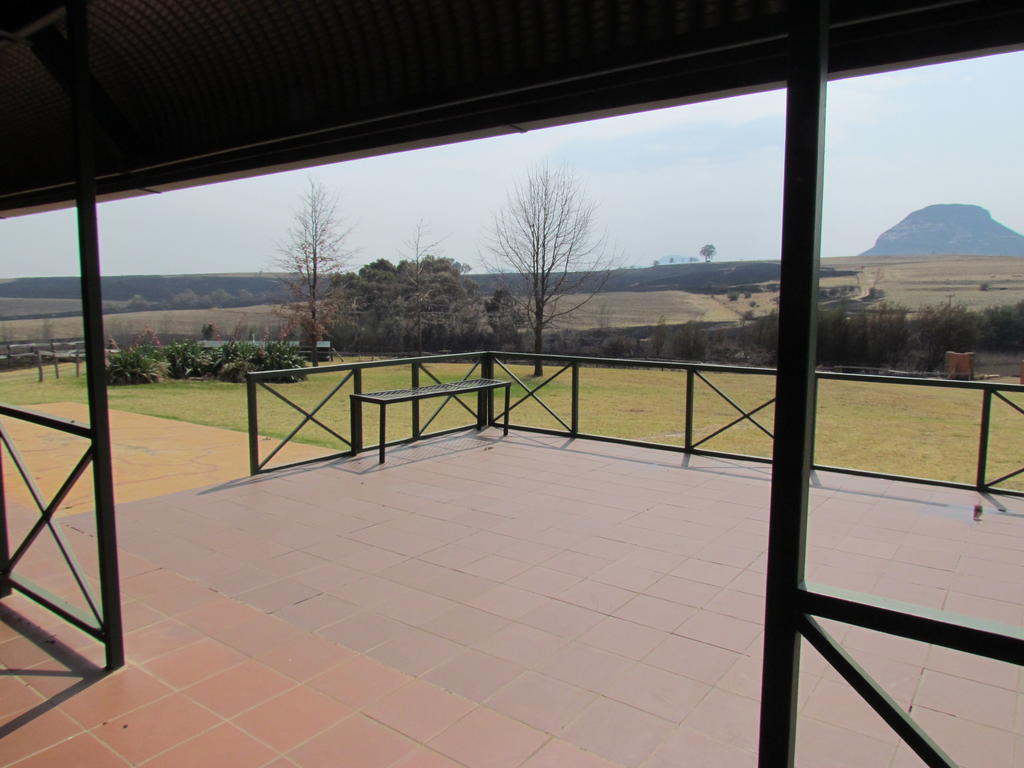 Pumula Guest Farm Villa Fouriesburg Rum bild