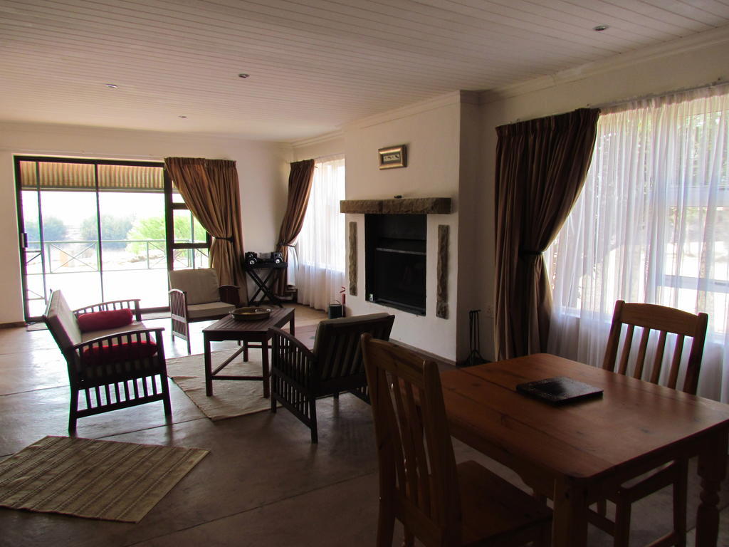 Pumula Guest Farm Villa Fouriesburg Exteriör bild