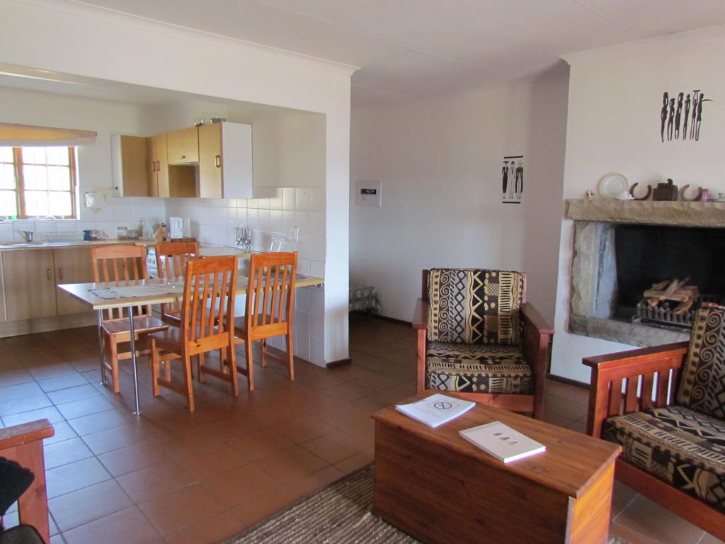 Pumula Guest Farm Villa Fouriesburg Rum bild